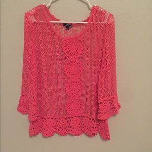 Lisa International crochet top